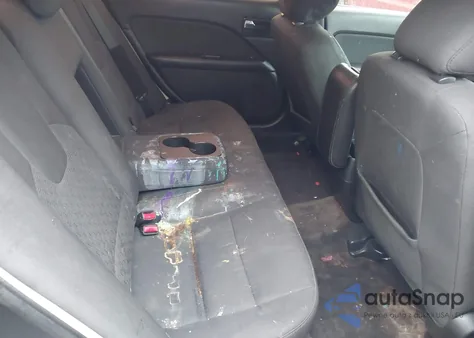 2011 Ford Fusion Se from USA, damaged, VIN 3FAHP0HA5BR200408